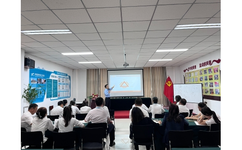 因果洞察 結(jié)果把控 經(jīng)營效能提升——銀川伊百盛開展專項培訓(xùn)，夯實高質(zhì)量發(fā)展根基